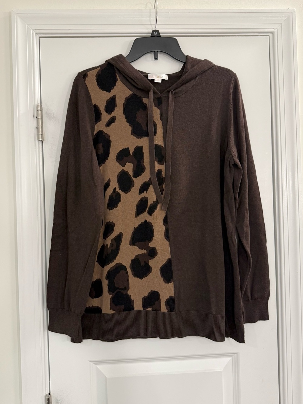 Belle by Kim Gravel Leopard Print Hooded Sweater Women’s M Brown Colorblock